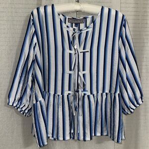 hester & orchard L White Blue Stripe Baby Doll Front Ties Quarter Sleeve Blouse